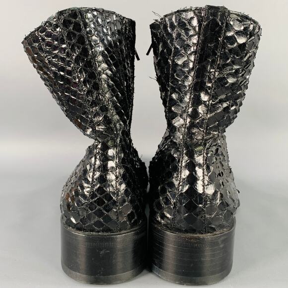 GIANNI VERSACE Size 8 Black Python Leather Side Zipper Ankle Boots - Picture 3 of 9